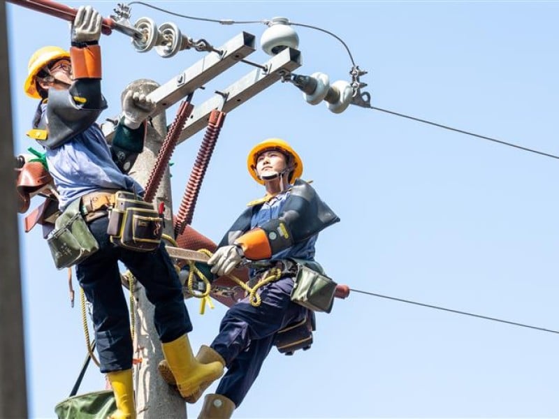 震災後又遇颱風! 經濟部: 花蓮地區旅宿業 災後電費優惠 不予調漲