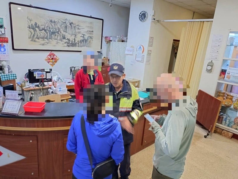 加拿大籍夫婦遊花蓮夜晚受困管制點 合歡派出所熱心協助住宿解困