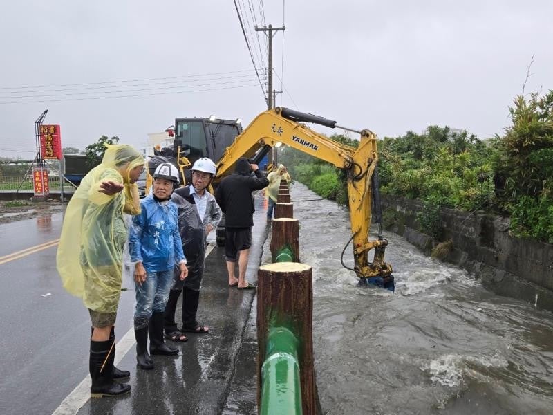 康芮帶來大雨水位暴漲 游淑貞四處勘災