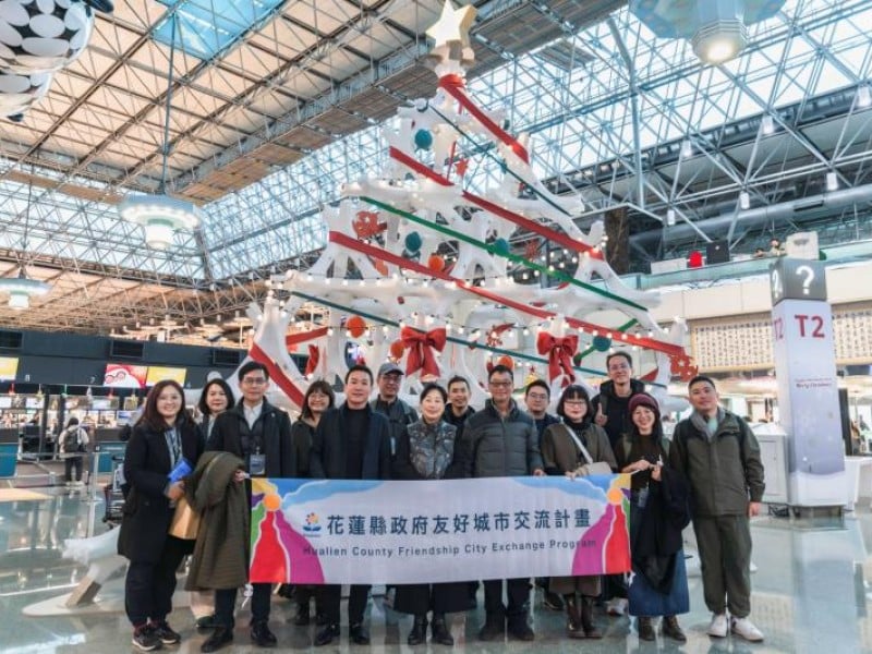 縣長徐榛蔚率參訪團赴日本福岡