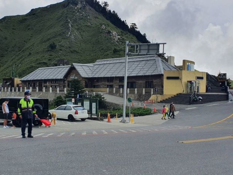 合歡山高海拔路段恐結冰 台14甲線部分路段今傍晚預警封閉