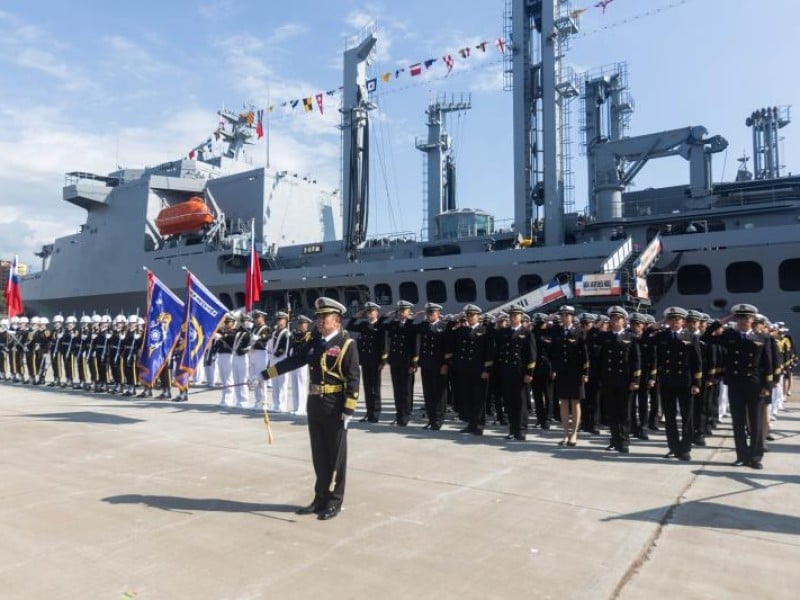 海軍敦睦遠航訓練支隊到花蓮港囉!