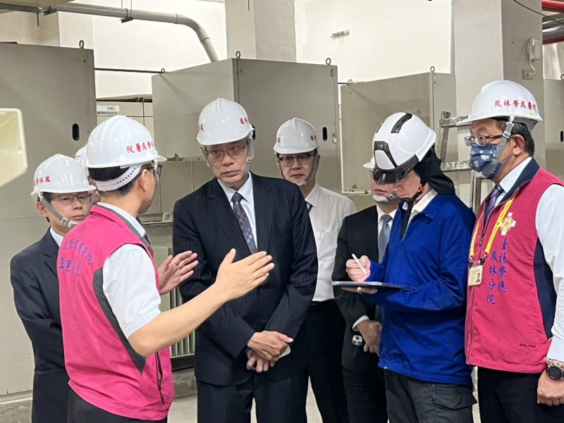 北榮總院長陳威明 親自視導鳳林「頤園住宿式長照機構」施工進度