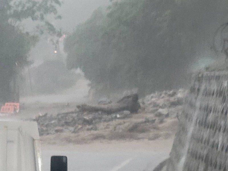 快訊/蘇花公路仁水隧道南口傳土石流 崇德至和平路段緊急封閉交通管制中