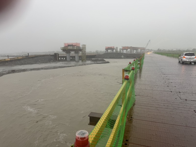 玉里強降雨河床水位上升「長良、高寮便道」晚間6時起將預防性封閉
