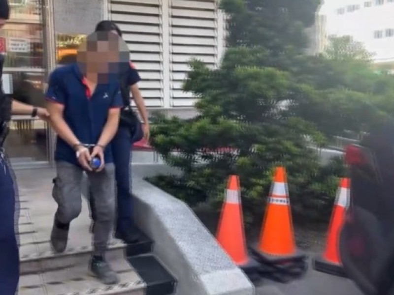 男子深夜疑似行竊躲大樓 花警圍捕成功依法送辦