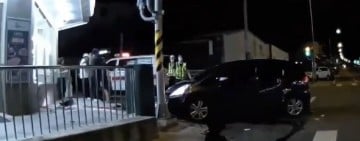 女酒駕超商前「自撞拒酒測」強制抽血檢驗依法送辦