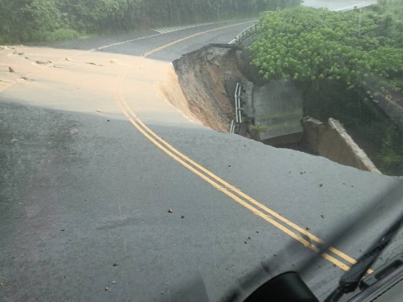 森永山區「地基掏空」! 台9戊線2.9公里 大武警封路交通管制