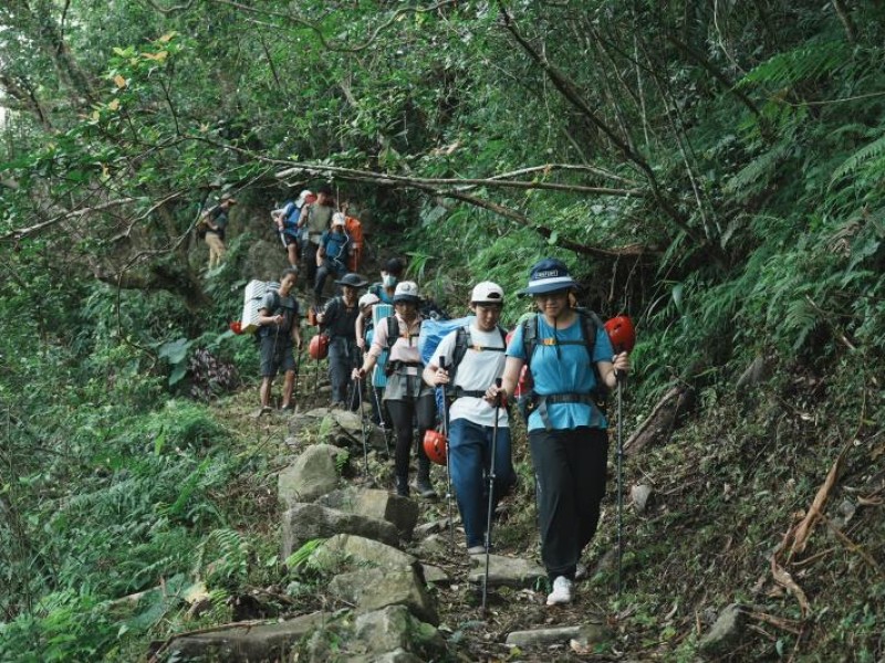 高中生在大禮、大同部落 向山學習 做一個負責任的登山者
