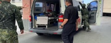再傳裝甲車「營內翻覆2人傷」國防部空軍司令部: 已派員調查釐清