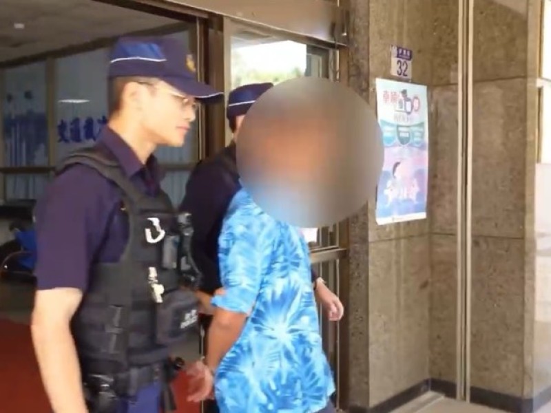 男子深夜疑酒後失序  咆哮、拳腳打鐵門 警依涉恐嚇、毀損罪送辦