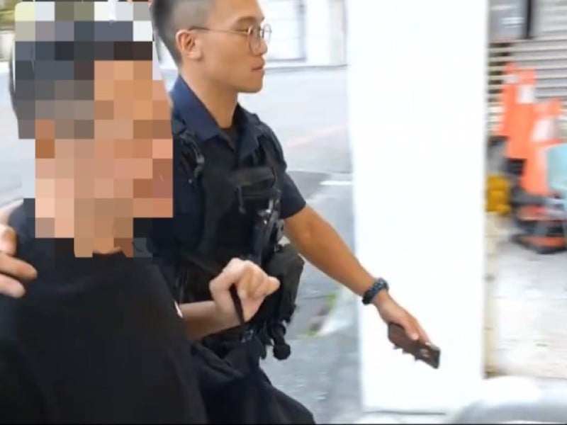 男子行竊後改穿軍服「烙跑」