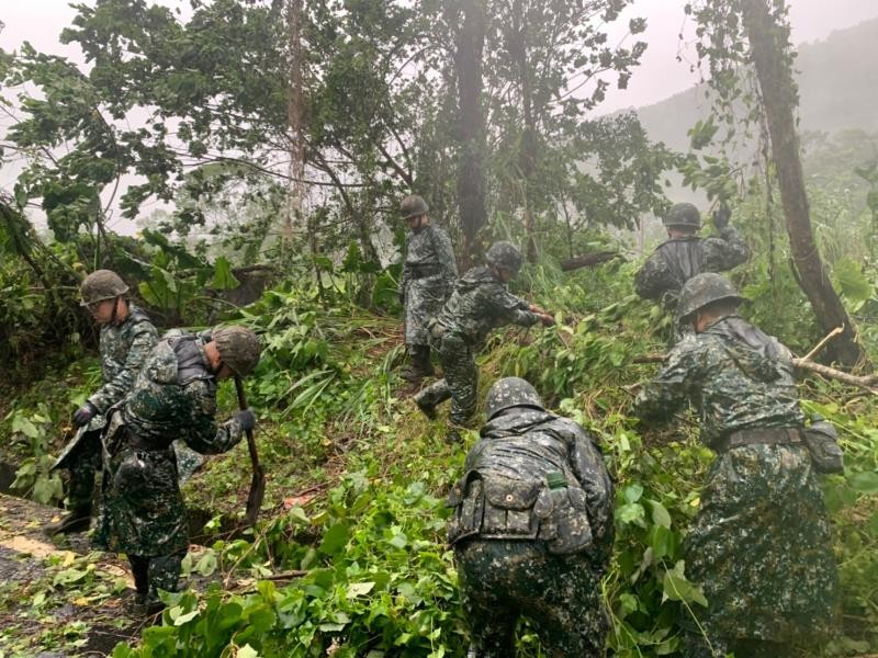 軍人節專屬優惠 台鐵便當攜手原萃®向國軍致敬