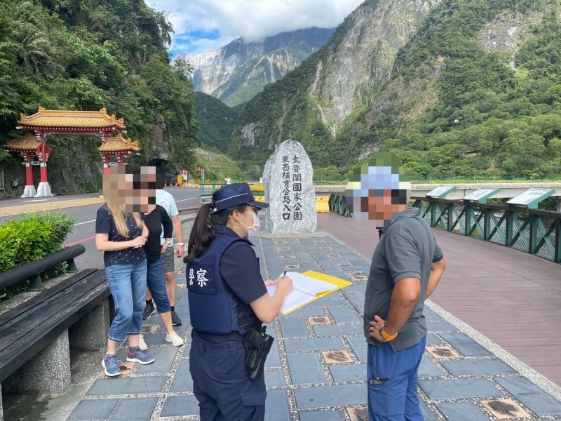 太魯閣堰塞湖封路管制　新城警分局加強勸離確保安全