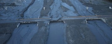 馬太鞍溪便道溢流未損結構　中央：堰塞湖穩定、公路局進場清理中 季連成：水位暫無危機，將確認安全後再公告開放時間