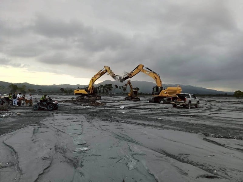 消防局持續尋找馬太鞍掩塞湖洪災5名失聯者