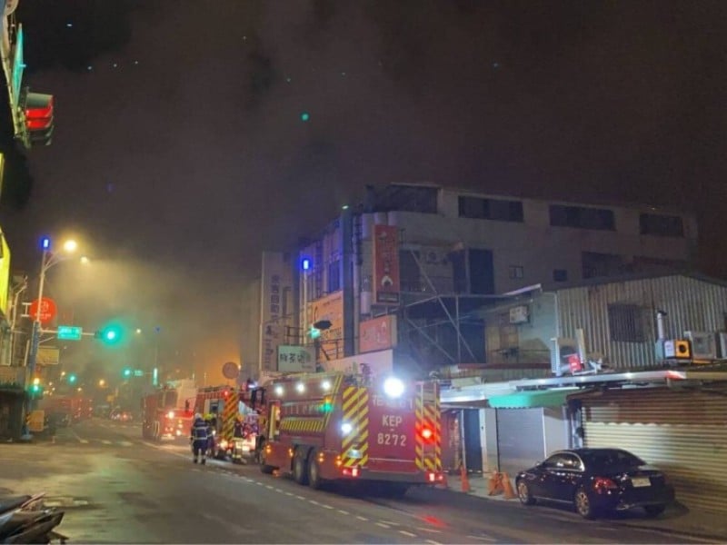 太昌三角市場附近暗夜火警