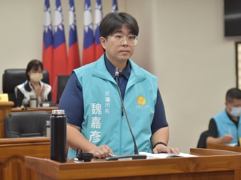 魏嘉彥至花蓮市代會進行施政報告