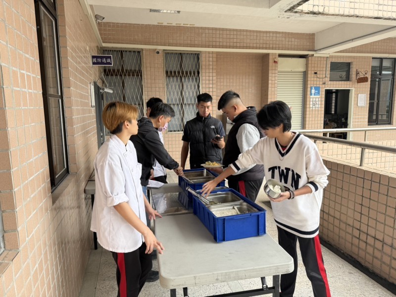 國立光復商工上課期間午餐不間斷