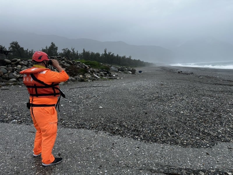 「鳳凰」來襲 離海邊遠點