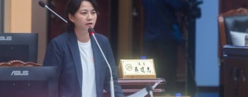 縣議員蔡依靜緊盯光復洪災重建復原進度