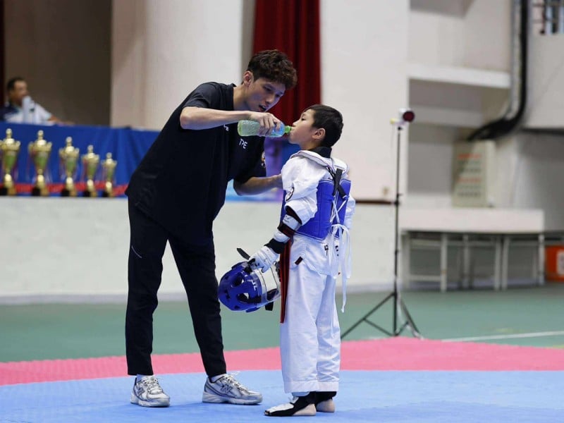 富邦慈善基金會挹注能量　中正國小跆拳道隊縣運勇奪 19 面獎牌