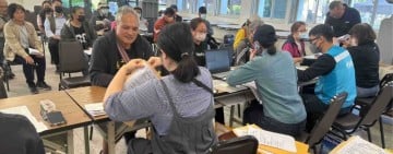 元大金控及三陽工業捐贈光復災區民眾300輛