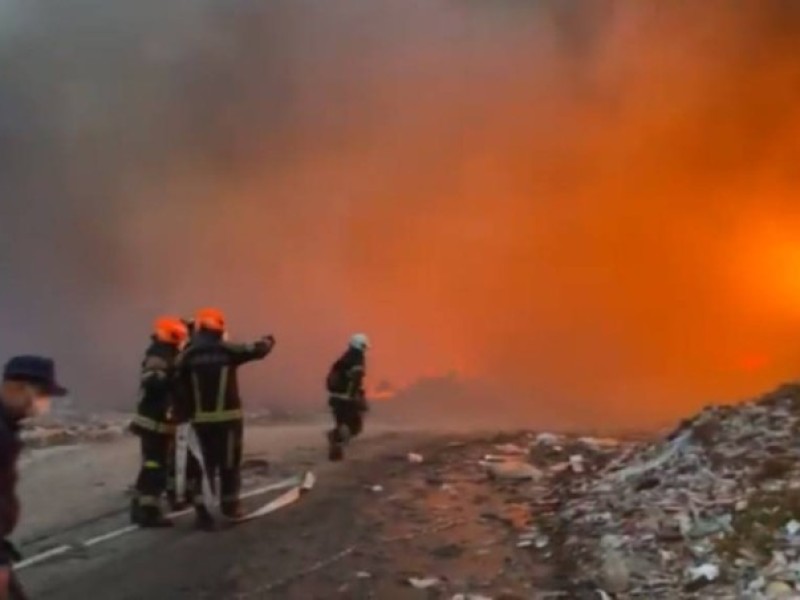 美崙垃圾場掩埋廠大火凌晨才控制