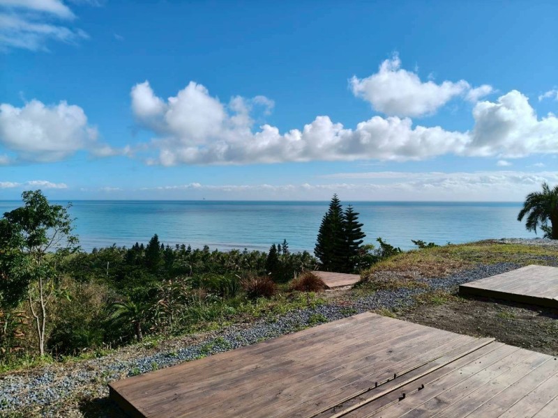 花蓮縣再添合法露營基地 首例既有露營場成功完成輔導轉型—山度空間露營場取得合法資格