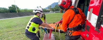 一山友、一協作卓溪鄉太平谷受傷 黑鷹馳援救出