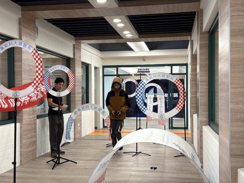 偏鄉科技教育突破「從零到金」 ! 玉中橫掃「全國無人機操作競賽」前三名、佳作7獎