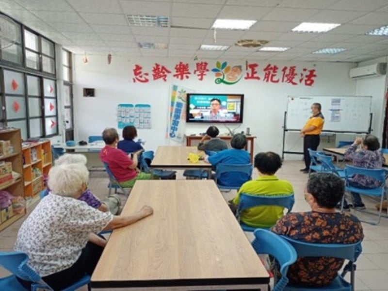 「老人健保自費補助規定」修正了 ! 縣府 : 預算完成法定程序 再行公告實施