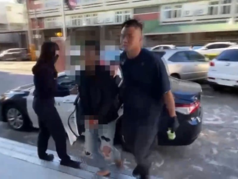 毒咖啡藏在家中 警方上門破獲