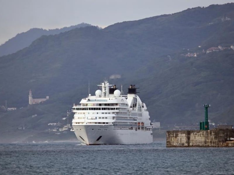 花蓮港迎來115年首艘國際郵輪　「海洋富士號」16日靠港  