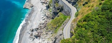 既危險又美麗「隧道將取代山路」 ! 蘇花原路緊貼「卡那岡斷崖」及太平洋 網友 : 3景點以後看不到了!