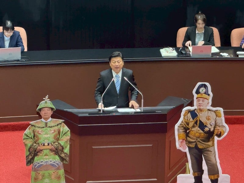 賴清德缺席國會彈劾審查 傅崐萁 : 選擇落跑不敢為自己辯護