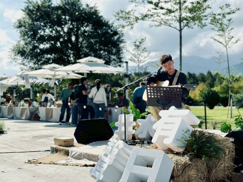 理想大地推出春節限定餐飲與水岸漫步體驗