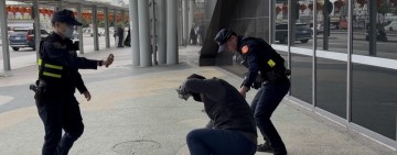 鐵警花蓮分局結合車站超商防搶演練