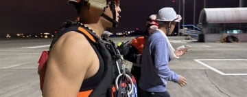 空勤救援出海口「擱淺拖船」! 丁姓陸籍男船員 左手指開放性骨折