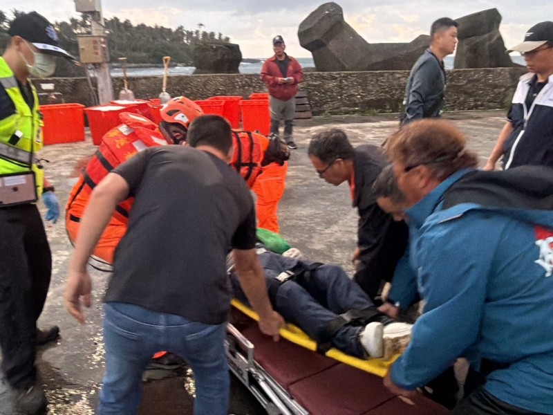 成功鎮三仙台海域溺水事件　男性被救起已明顯死亡