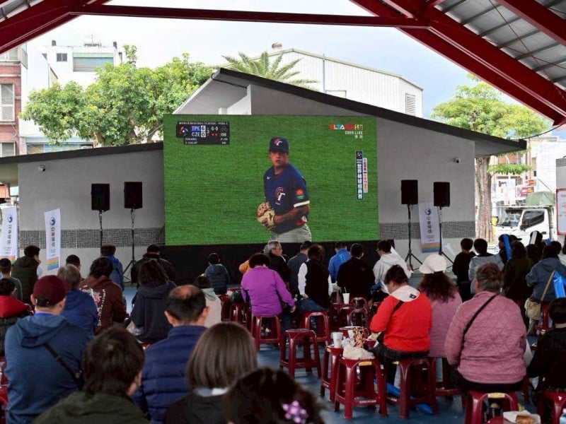 游淑貞辦理3場世界棒球經典賽最強應援吉安主場　 萬善廟 亞信麵包加碼千份美食補元氣