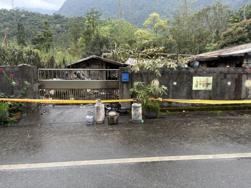 池南露營區附近鐵皮屋火警