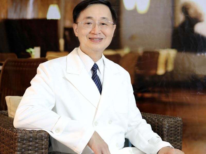 七歲女童頭痛、耳鳴　竟是罕見自體免疫神經發炎