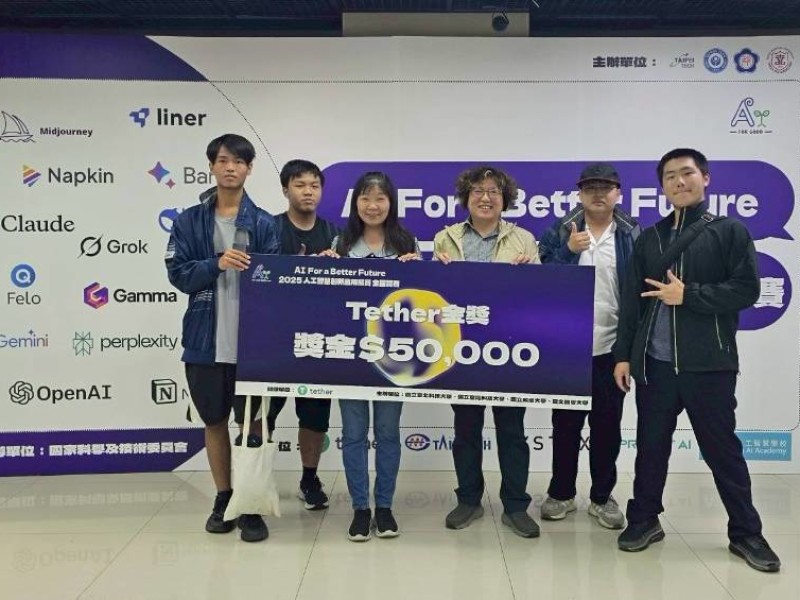 花商資處科100%通過再創高峰！AI競賽奪金、技藝競賽雙優勝展現實力