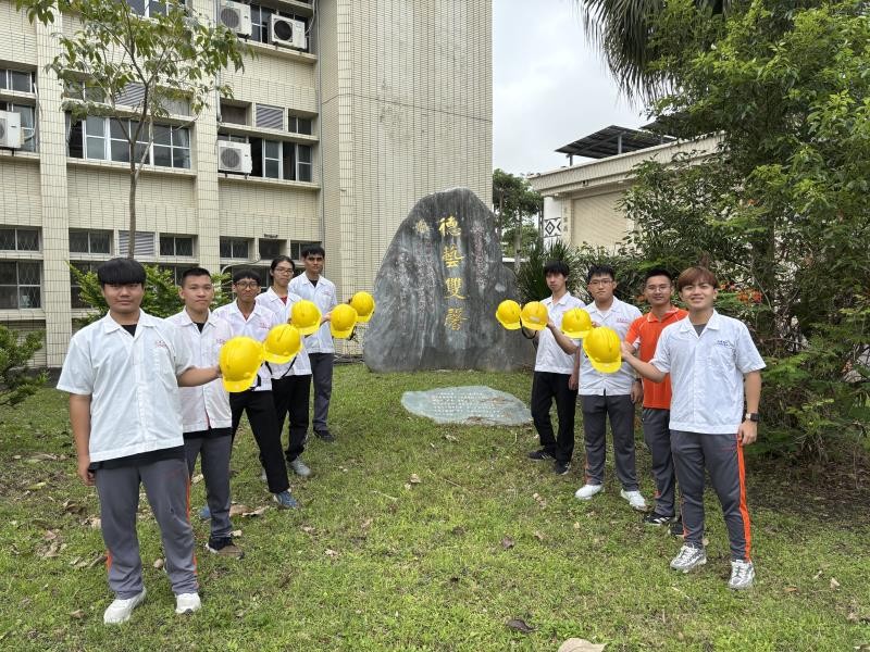 技職教育成果亮眼　花蓮高工9人錄取台電再傳捷報 