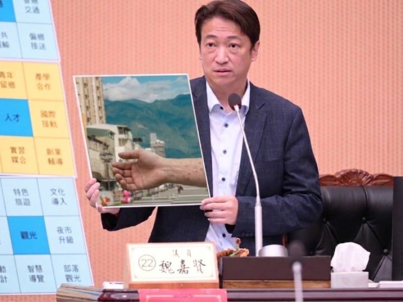 魏嘉賢籲啟動科學防治小黑蚊