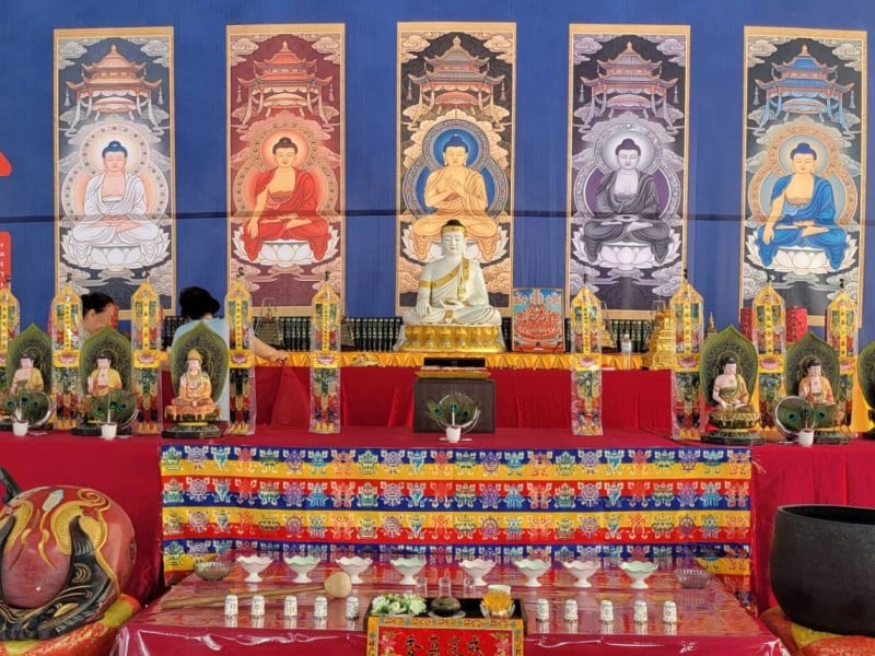 點亮花蓮，照耀臺灣 !「花蓮護國消災祈福⼤法會」4/11-13東⼤⾨盛⼤舉⾏ 王⾦平任榮譽會⻑