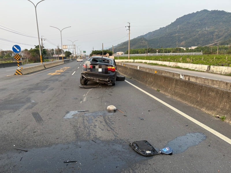 大武分局處理04月11日太麻里鄉台11線南下176.7K處交通事故說明