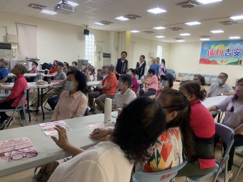 前任理事長溫暖回娘家！副主席黃金發化身「行動學堂」推廣大使，守護吉安長者權益