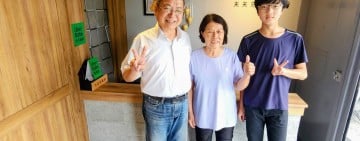 《謙手花蓮》邱展謙老師走進小太洋冰品 從「臺灣土羊肉」到手作冰品 張沛晴和家人把三代傳承、四代相伴的日子慢慢熬成甜的